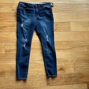 For the Republic Women's Size 10/29 Mid-Rise Skinny Jeans